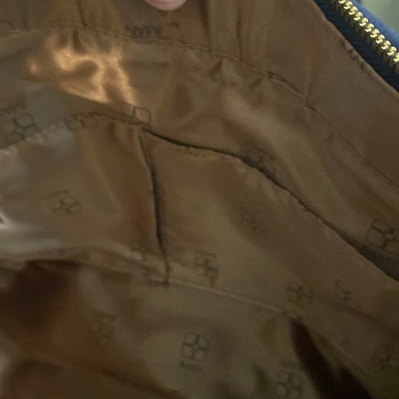 IMAN blue leather purse - Picture 7 of 8